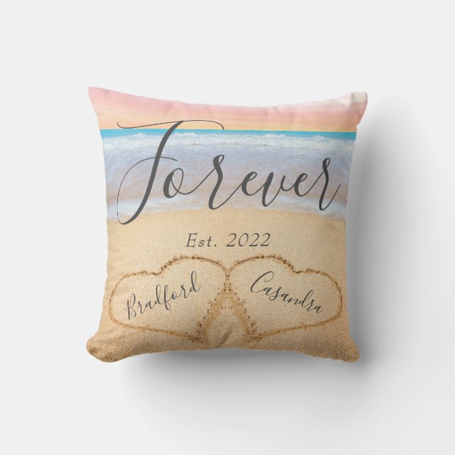 Coussin Rose Poudré Chic Plage Couple Coeurs Sable  (Recto)