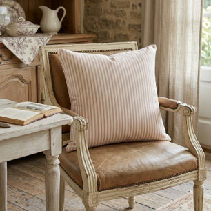 Coussin Rose Vintage et Rayures Crème Campagne Française 