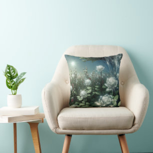Coussin Roses Blanches Dans Jardin Magique
