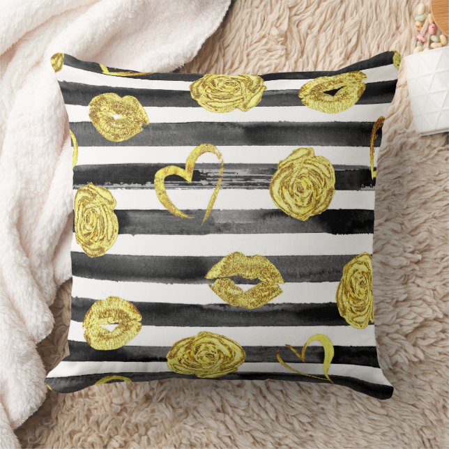Coussin Roses dorées, lèvres, cœurs et rayures noires (Couverture)