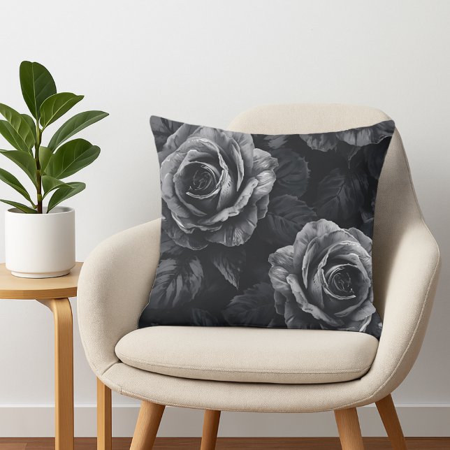 Coussin Roses monochromes élégantes noir et blanc (Monochrome rose throw pillow)