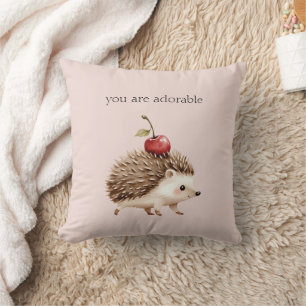 Coussin Rouge Cerise Rose Pâle Hérisson Adorable