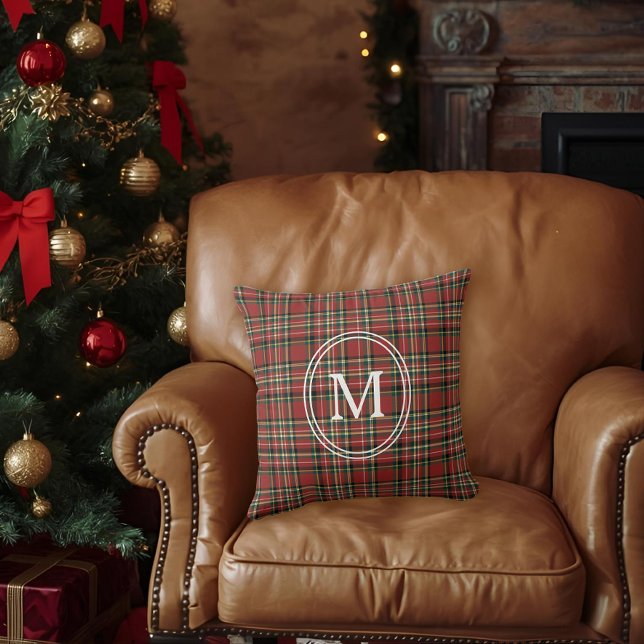 Coussin Rouge Classique à Carreaux Monogramme Noël Fêtes (Créateur téléchargé)