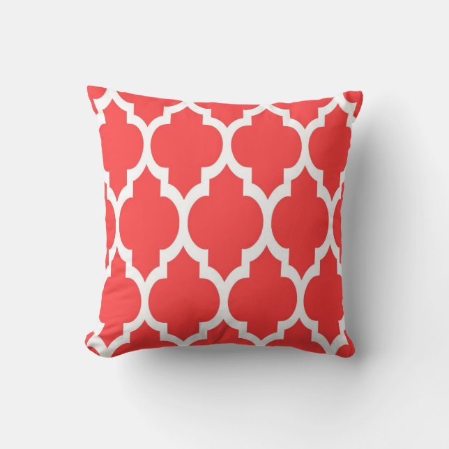 Coussin Rouge de corail blanc motif morocain à quatre feui (Recto)