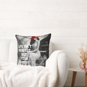 Coussin Rouge personnalisé Chapeau Piano Glam Mode Citatio
