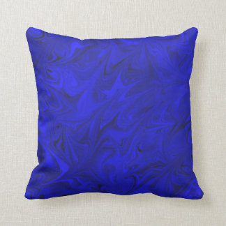Coussin royal de bleu d'indigo de motif de marbre