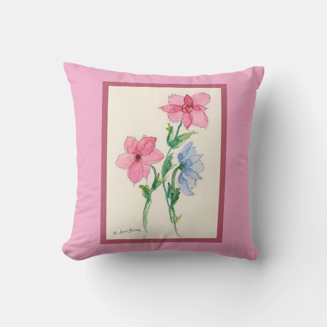 Coussin Ruby et fleurs bleues (Recto)