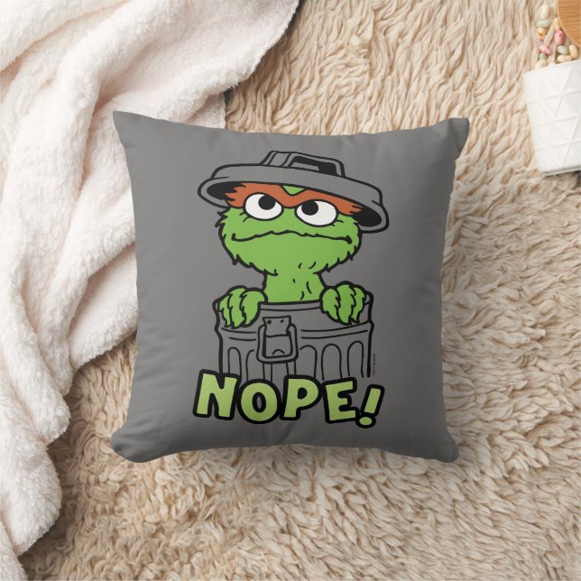 Coussin Rue Sésame | Oscar le Grouch Nope! (Couverture)