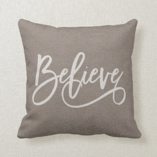 Coussin Rustic Chic Croire Typographie Script Linen Look