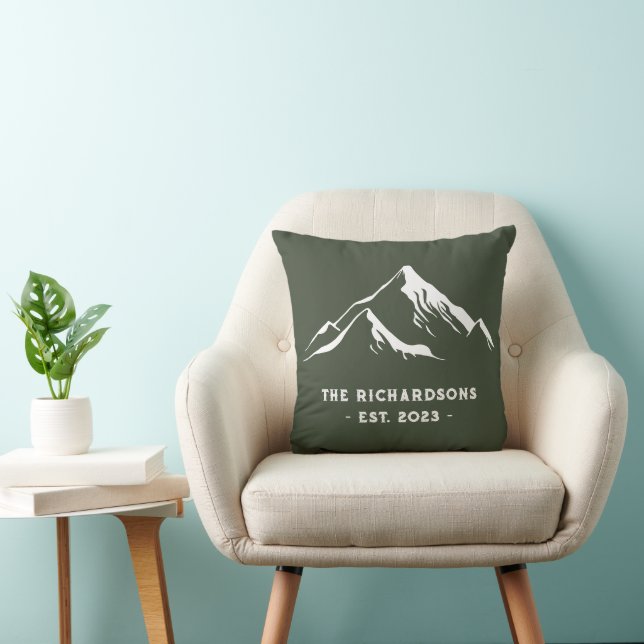 Coussin Rustic Mountains Nom de famille personnalisé Lake  (Chaise)