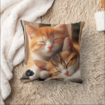 Coussin Rustique deux chats mignons famille monogrammed<br><div class="desc">Rustique deux chats mignons famille monogrammed Lumbar Coussin. Vous pouvez ajouter votre propre monogramme pour personnaliser.</div>