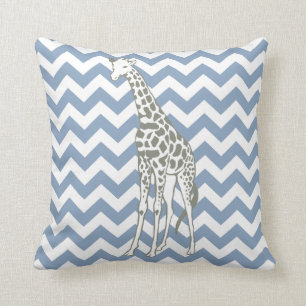 Coussin Safari bleu Chevron de roche avec la girafe d'art