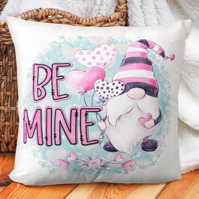 Coussin Saint Valentin Gnome (Créateur téléchargé)