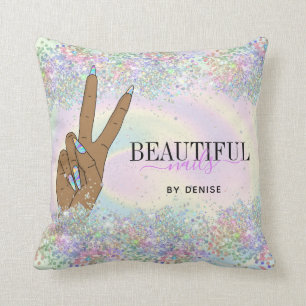 Coussin salon holographique ongle femme main nails technic