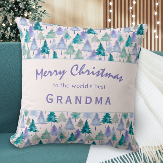 Coussin Sapins de Noël Modèle Grand-mère Fêtes (A festive pillow with Christmas trees pattern in lilac and green, for the 'World's Best Grandma')