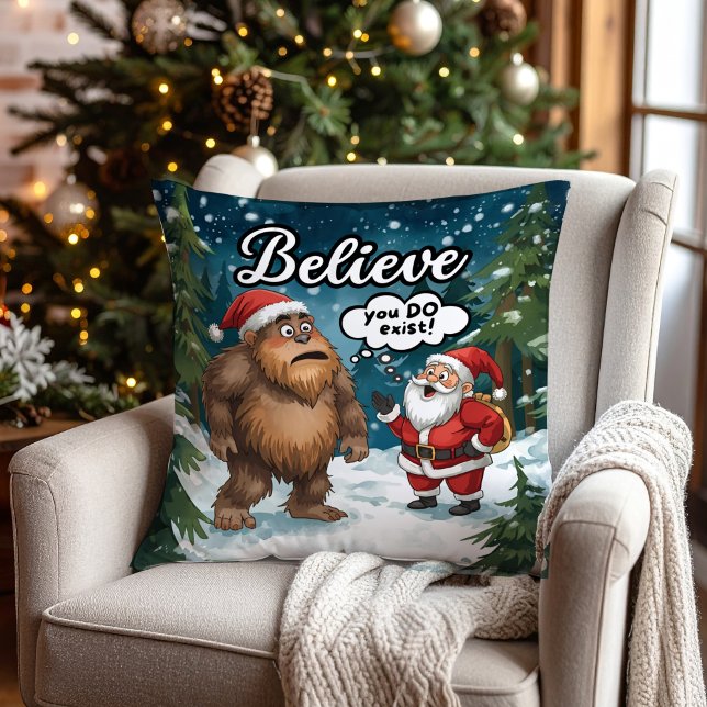 Coussin Sasquatch Meets Santa Funny I Believe Christmas (Créateur téléchargé)