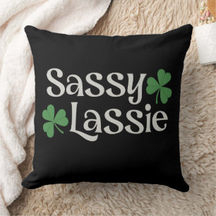 Coussin Sassy Lassie St Patrick's Day Irlandaise Shamrock 