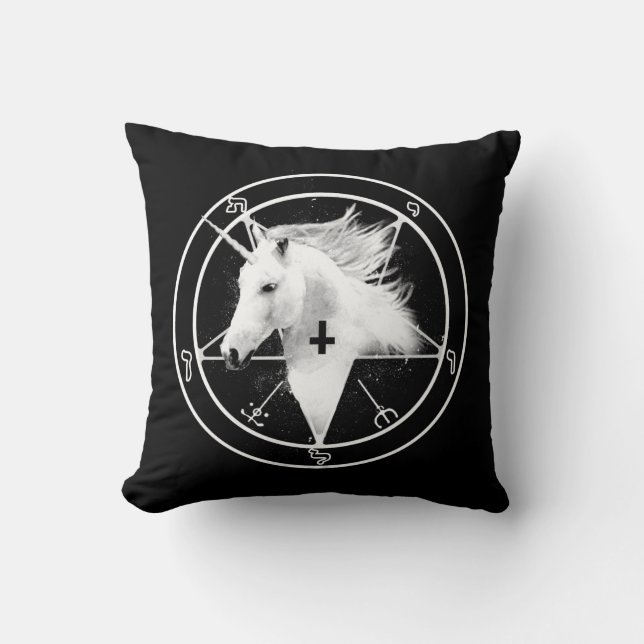 Coussin satanique de licorne (Recto)