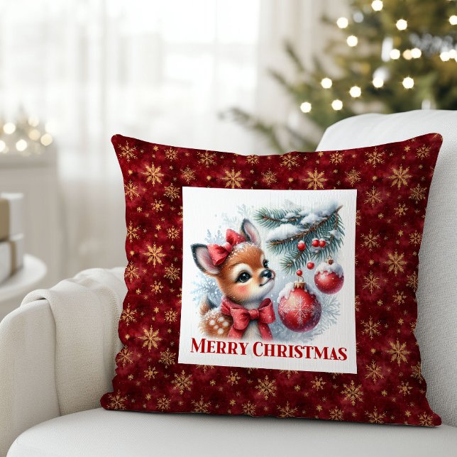 Coussin Scène de Noël paisible de bébé cerf chambre d'enfa (Peaceful baby deer Christmas scene snowy kids room decor)