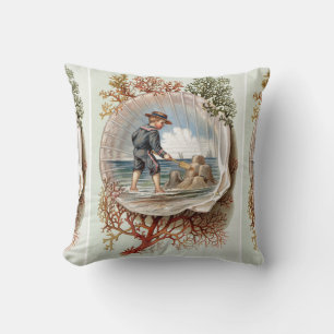 Coussin Scène Vintage de plage de Sandcastle Little Boy