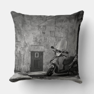 Coussin Scooter en noir et blanc