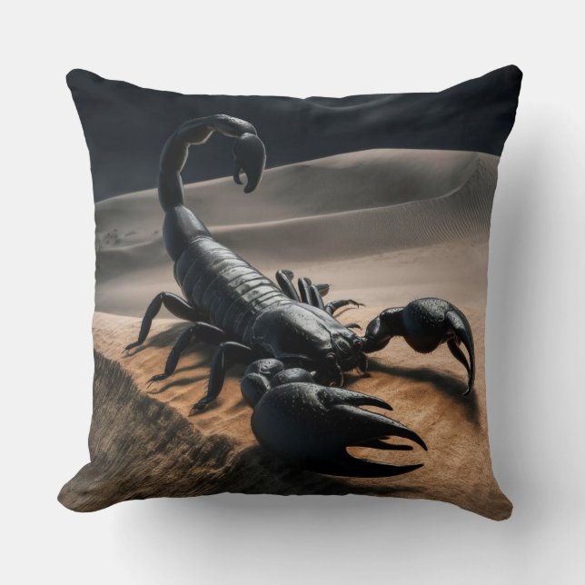 Coussin Scorpio noir (Recto)