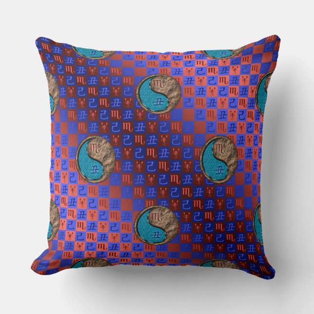 Coussin Scorpion & Bœuf de terre (Recto)