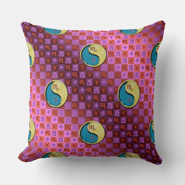 Coussin Scorpion & Coq de Métal (Recto)