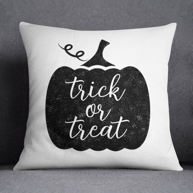Coussin Script de Halloween Citrouille Noire Rustique (Créateur téléchargé)