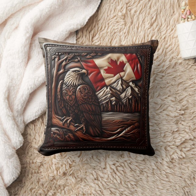 Coussin Sculpture canadienne d'aide à l'aigle avec drapeau (Couverture)