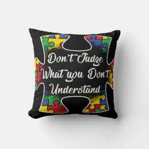 Coussin "Sensibilisation sur l'autisme" Ne juge pas