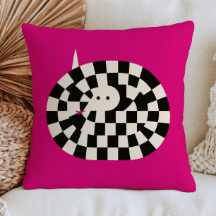 Coussin Serpent Enroulé en Motif à Damier Funky Maximalist