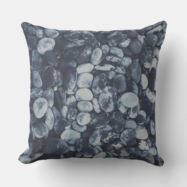 Coussin Shadow Pebble Dreams Throw Pillow (Recto)