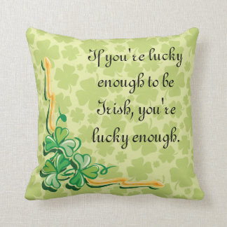 Coussin Shamrock mignon chanceux