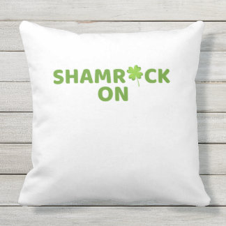 Coussin Shamrock sur le trèfle de st patrick