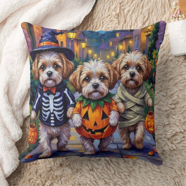 Coussin Shih Tzu Dogs Trick-or-Treating Halloween Costumes (Couverture)