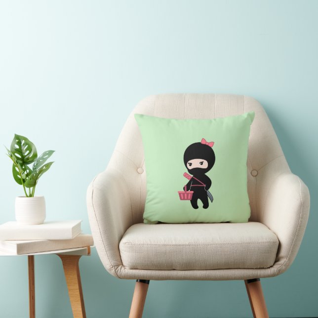 Coussin Shopping Ninja Girl On Green (Chaise)