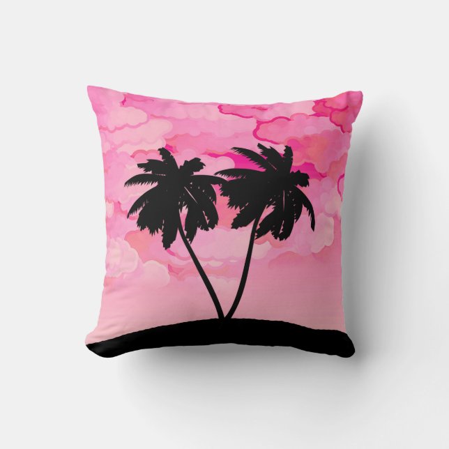 Coussin Silhouette de palmier contre l'aube rose avec nuag (Recto)