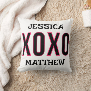Coussin simple et élégante valentine, sucrée pour couple