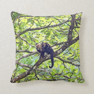 Coussin Singe et bébé de mère dans la jungle