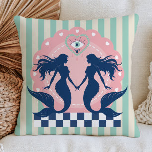 Coussin Sirènes Élégantes sur Rayures de Menthe Pastel Mar