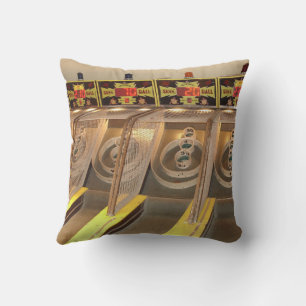 COUSSIN SKEE BALL !
