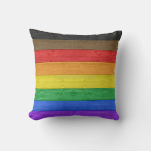 Coussin SlipperyJoe's inclusive gay pride drapeau en bois 