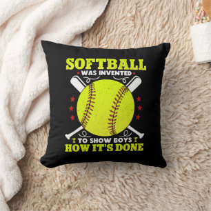 Coussin Softball a été inventé pour montrer aux garçons co