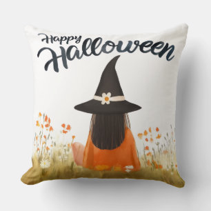Coussin Sorcière d'Halloween dans un champ de fleurs