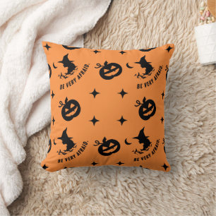 Coussin Sorcière Éffrayante orange d'Halloween