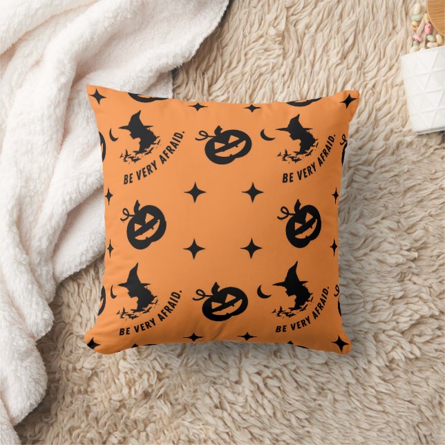 Coussin Sorcière Éffrayante orange d'Halloween (Couverture)