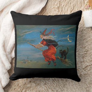 Coussin Sorcière volant avec chat noir la nuit d'Halloween