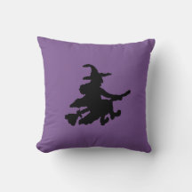 Sorcières noires sur fond violet