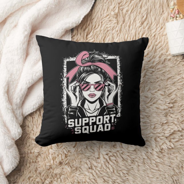 Coussin Soutien Squad Messy Bun Pink Warrior Cancer du sei (Couverture)